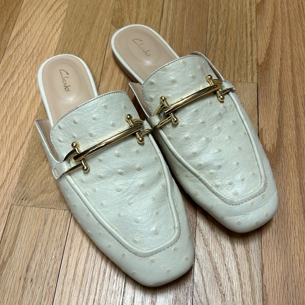 Womens Clarks Flats |Pure 2 Mule White OstrichPRT (US 8)